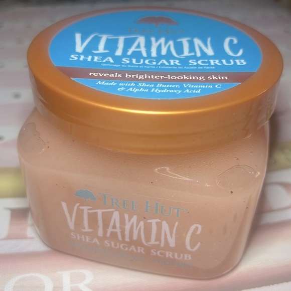 ๐๐๐!๐TREEHUT VITAMIN C SHEA SUGAR SCRUB NWT - Picture 6 of 9